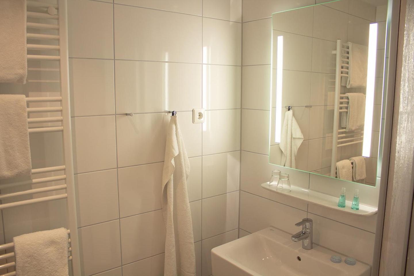 Cuxlandhotel Studio 122 Dorumer Neufeld Bagian luar foto
